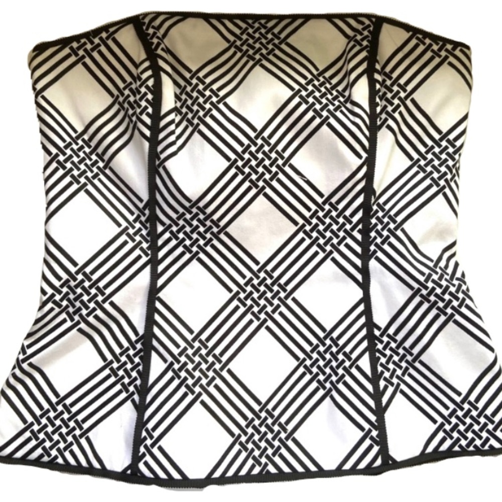 🌵4/$20 White | Black Strapless Blouse with Boning